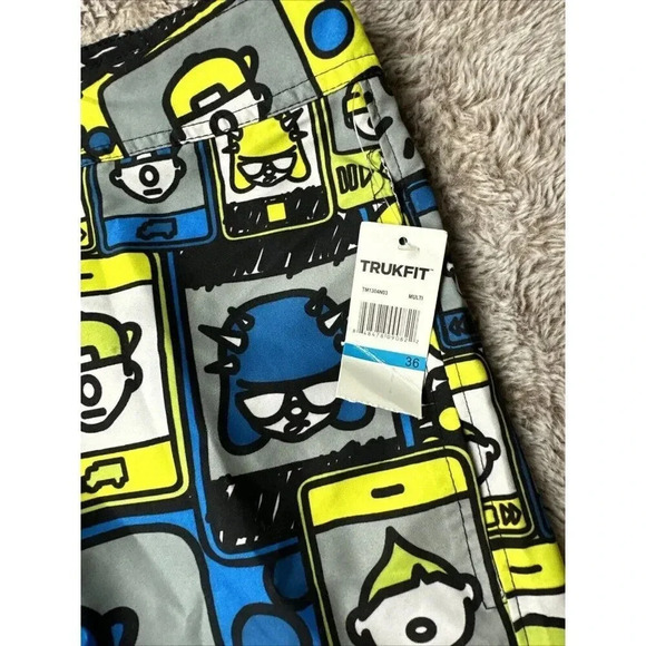 Trukfit Men’s  36 Swim Board Shorts Blue Green Gray Pockets Lil Wayne Pool Party - Picture 2 of 16